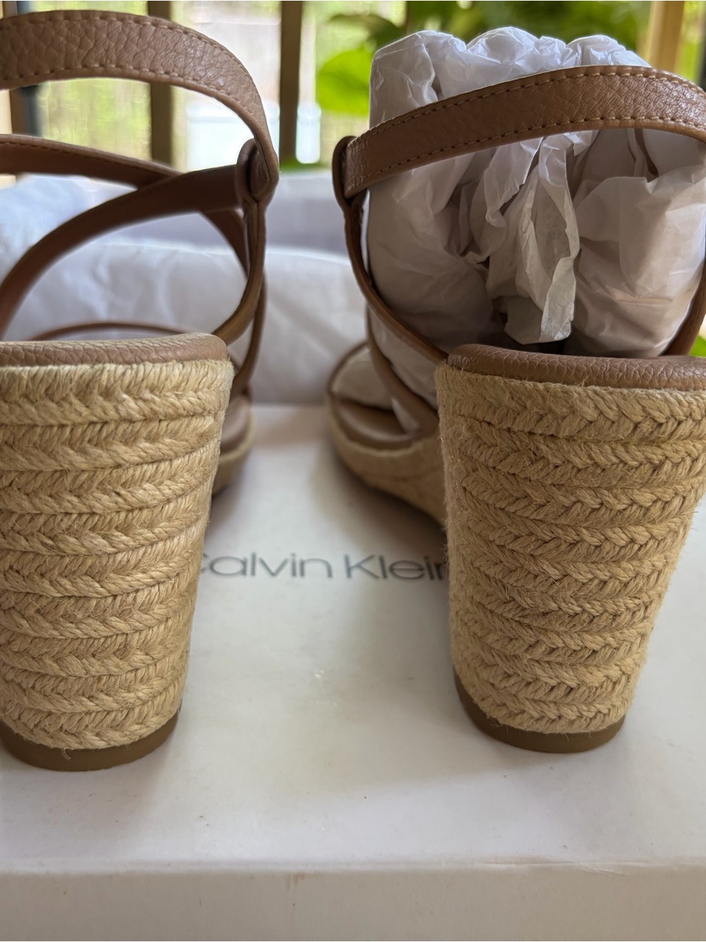 Calvin Klein Nude Cross-Strap Leather Sandals - Picture 10 of 14